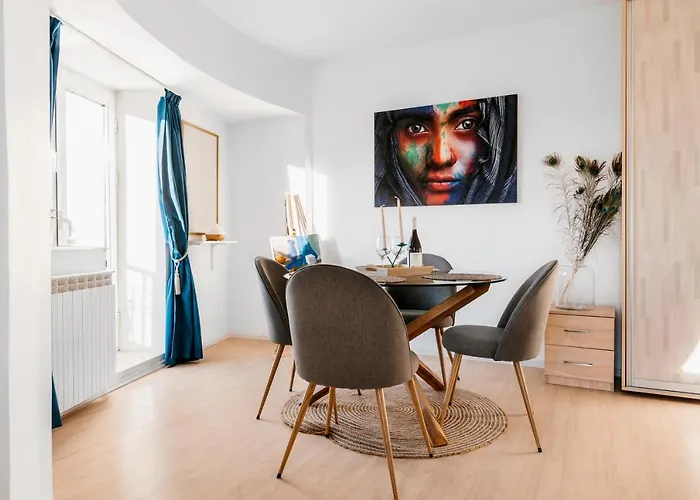 Sunsets At The Palace アパート