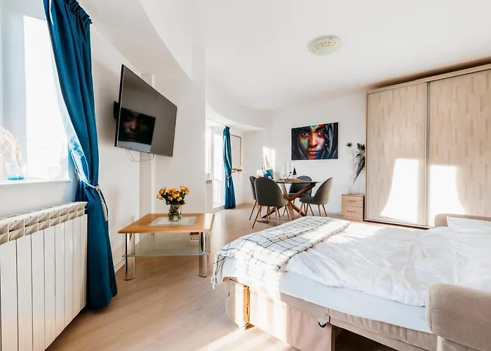 Sunsets At The Palace * Бухарест